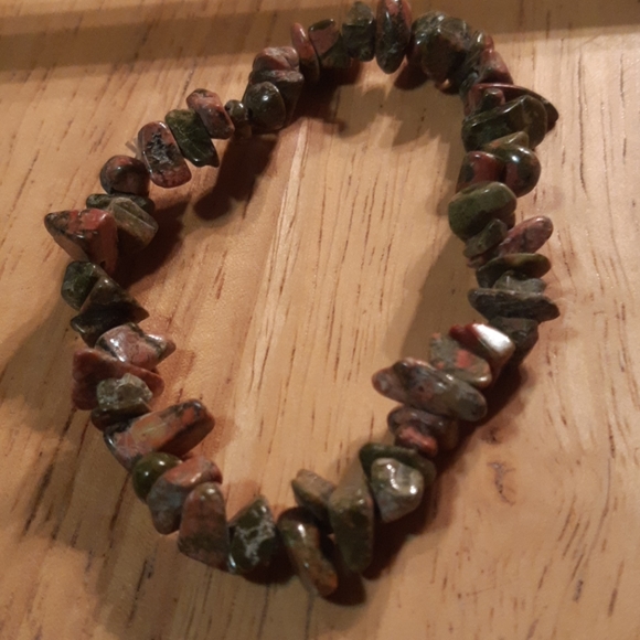 Jewlery - Picture 3 of 3